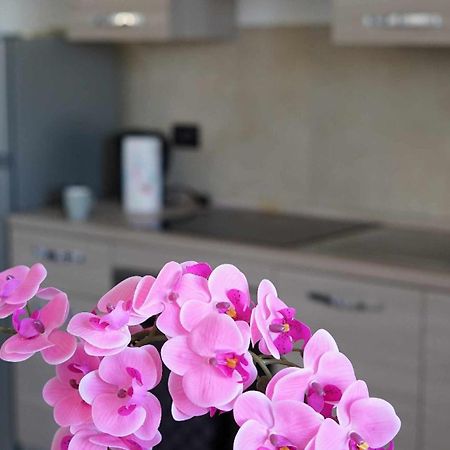 Destiny Home 7 Verona Fiera Luaran gambar